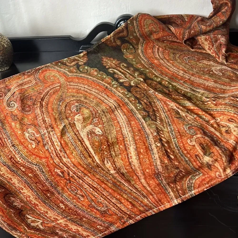 Pottery Barn Digital Print Table Throw